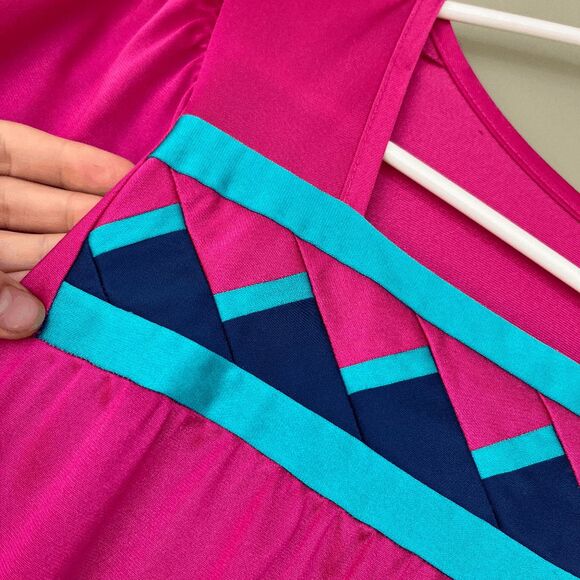 VTG 60s–70s Henson Kickernick Fuchsia Nylon Nightgown Maxi Made in USA - Picture 8 of 8